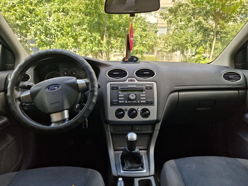 Ford Focus 1.6 HDI, снимка 10 - Автомобили и джипове - 46473988