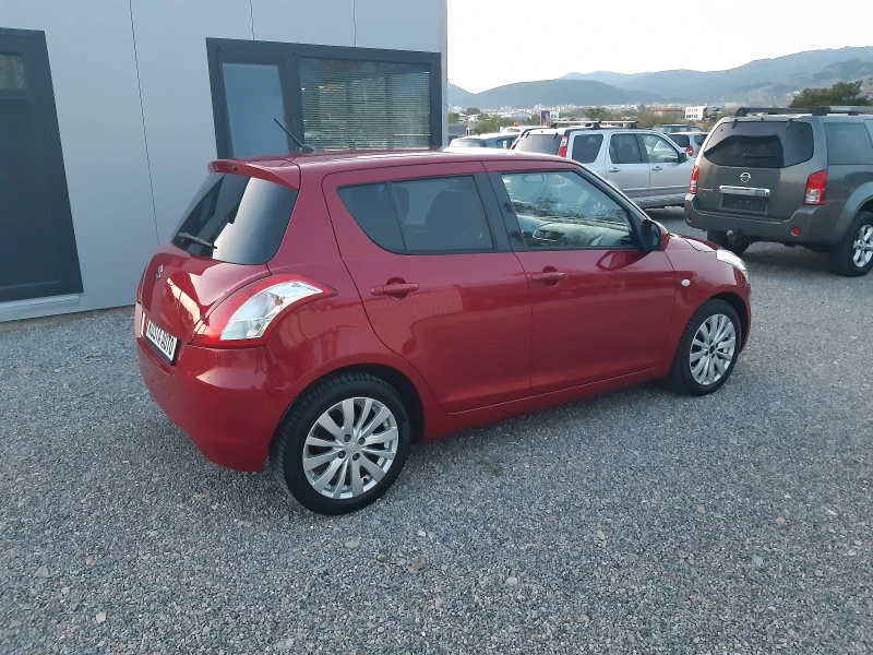 Suzuki Swift КАТО НОВА , снимка 5 - Автомобили и джипове - 47513579