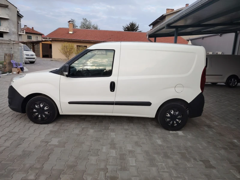 Opel Combo 1.3 ХЛАДИЛНО , снимка 2 - Автомобили и джипове - 48611411