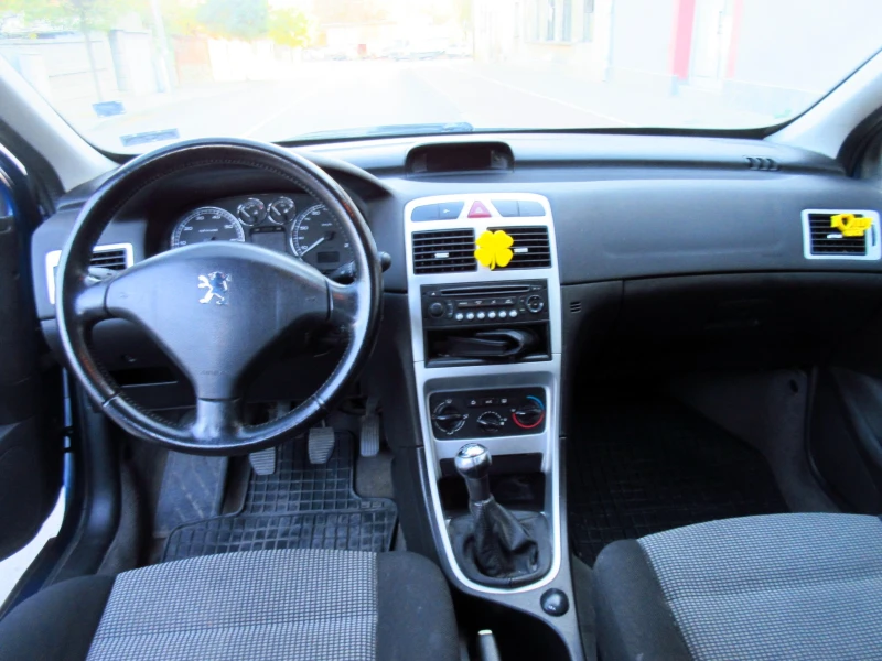 Peugeot 307 1.4i Facelift, снимка 10 - Автомобили и джипове - 47931514