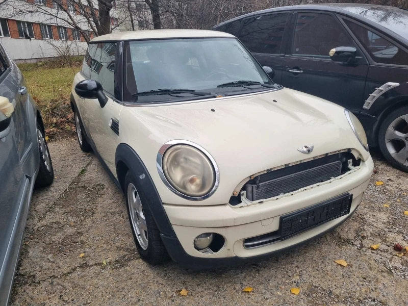 Mini One 1.4 i, снимка 1 - Автомобили и джипове - 48237986