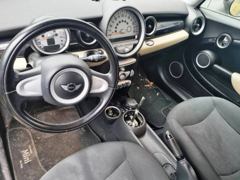 Mini One 1.4 i, снимка 6 - Автомобили и джипове - 48237986