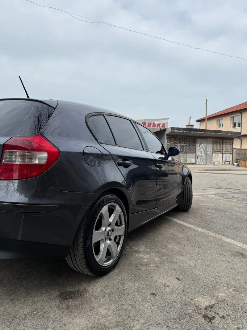 BMW 118 2.0TDI, снимка 4 - Автомобили и джипове - 49505006