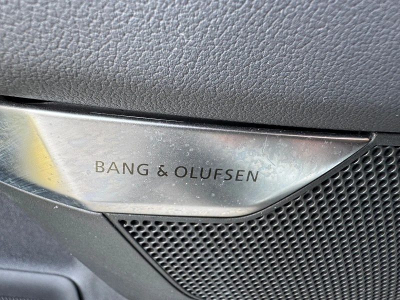 Audi E-Tron GT QUATTRO/ MATRIX/ PANO/ B&O/ CAMERA/, снимка 8 - Автомобили и джипове - 49807464