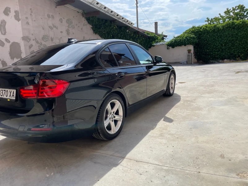 BMW 320, снимка 5 - Автомобили и джипове - 52282941