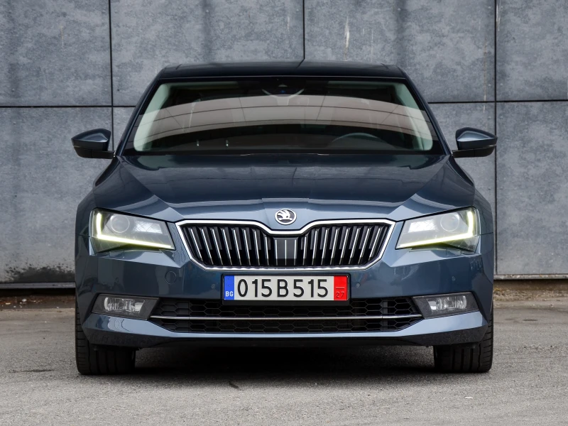 Skoda Superb 2.0 TSI 280 PS L&K, снимка 3 - Автомобили и джипове - 51709686