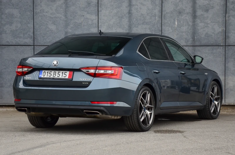Skoda Superb 2.0 TSI 280 PS L&K, снимка 6 - Автомобили и джипове - 51709686