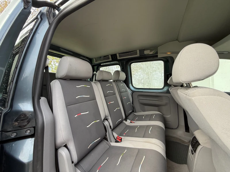 VW Caddy БЕНЗИН-ГАЗ КЛИМА 7-МЕСТЕН, снимка 10 - Автомобили и джипове - 52833548