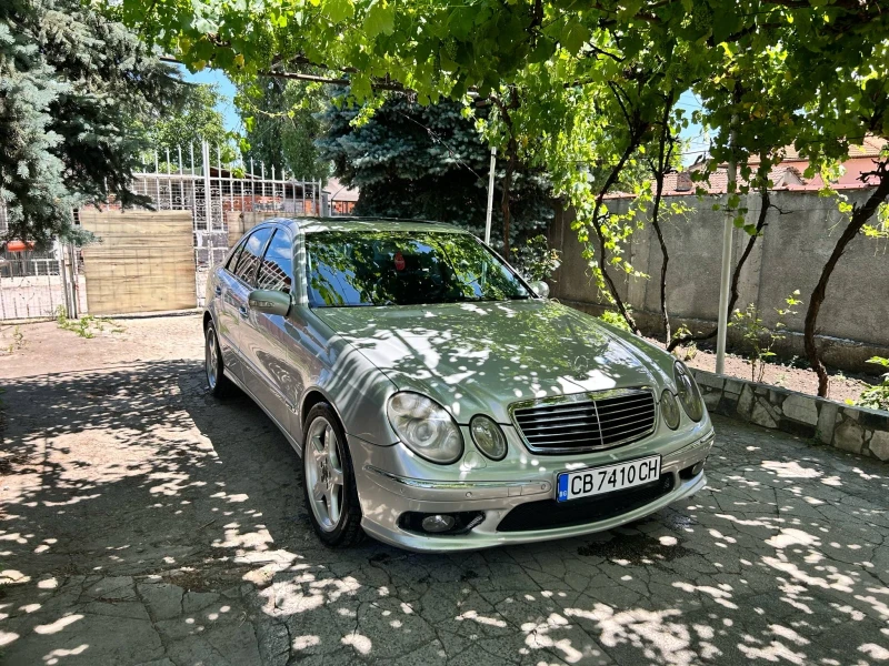 Mercedes-Benz E 320