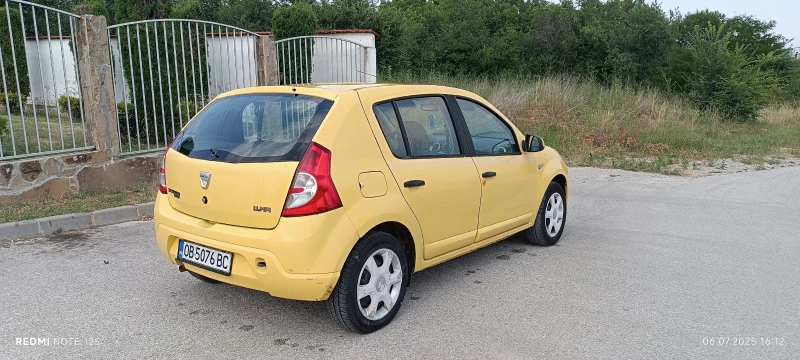 Dacia Sandero 1/4, снимка 3 - Автомобили и джипове - 52824475
