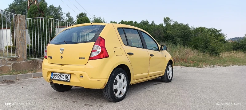 Dacia Sandero 1/4, снимка 4 - Автомобили и джипове - 52824475