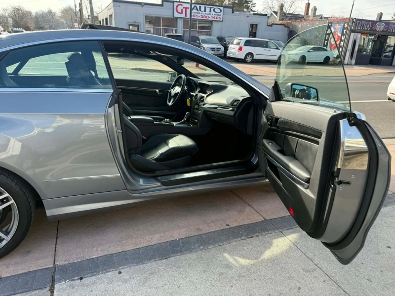 Mercedes-Benz E 500 * 2dr Cpe E550 RWD * CARFAX * ЦЕНА ДО БГ, снимка 9 - Автомобили и джипове - 52996930