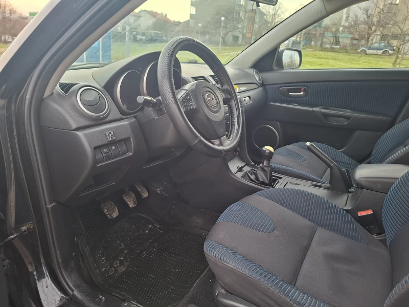 Mazda 3 1800, снимка 10 - Автомобили и джипове - 53236208