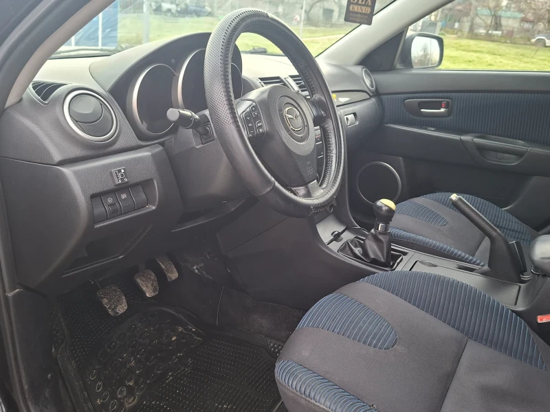 Mazda 3 1800, снимка 9 - Автомобили и джипове - 53236208