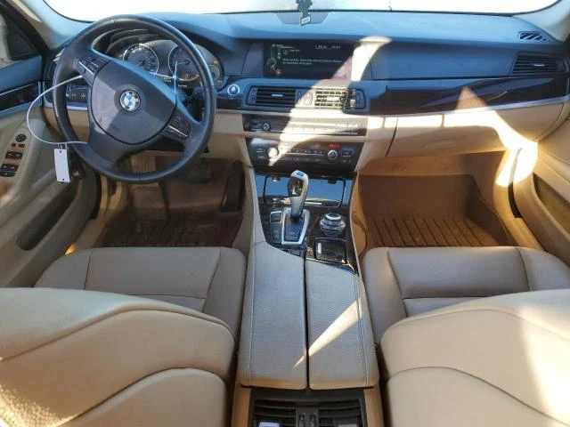 BMW 535 FACE* XDRIVE* ПОДГРЕВ* КАМЕРА* КЕЙЛЕС* LANE* ASSIS, снимка 8 - Автомобили и джипове - 48669952