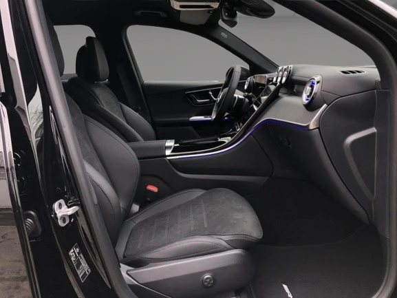 Mercedes-Benz GLC 200 4Matic = AMG Line = Advanced Plus Гаранция, снимка 10 - Автомобили и джипове - 53074936