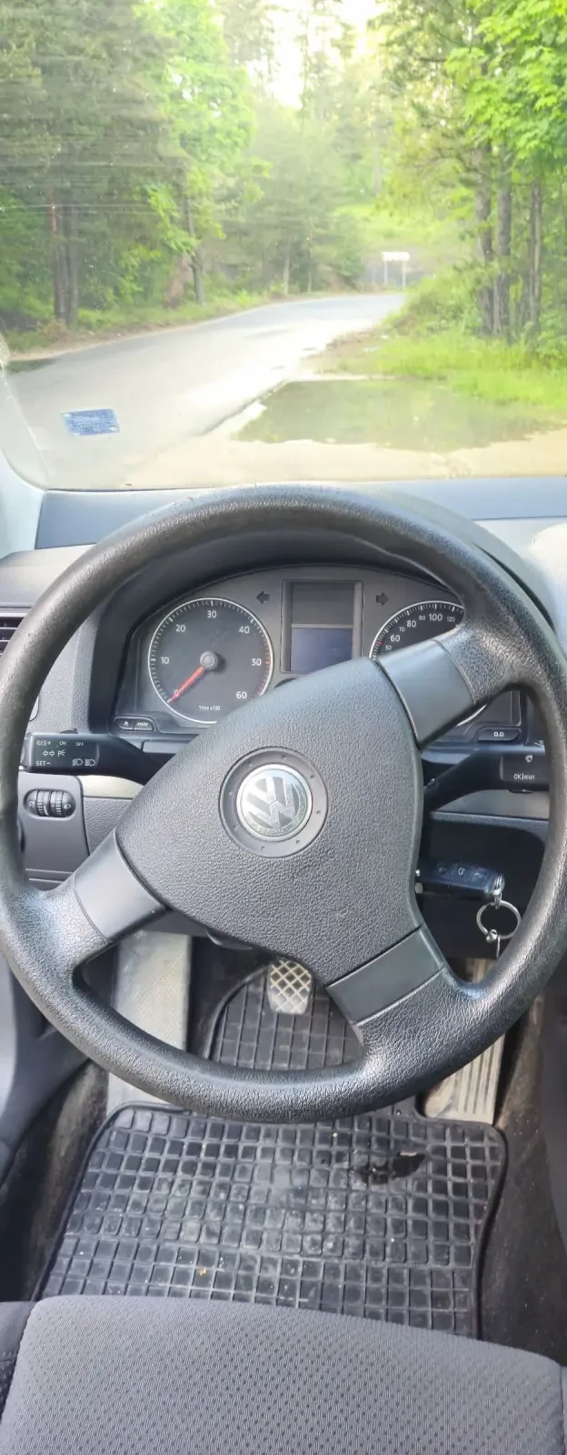VW Golf 1.9 TDI 4x4 , снимка 13 - Автомобили и джипове - 54827522