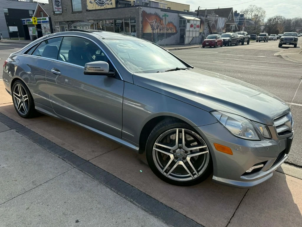 Mercedes-Benz E 500 * 2dr Cpe E550 RWD * CARFAX * ЦЕНА ДО БГ, снимка 1