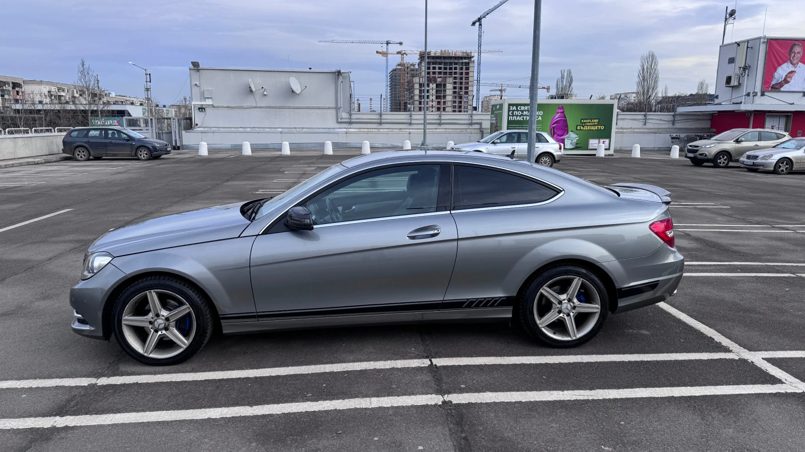 Mercedes-Benz C 180 CGI - изображение 2