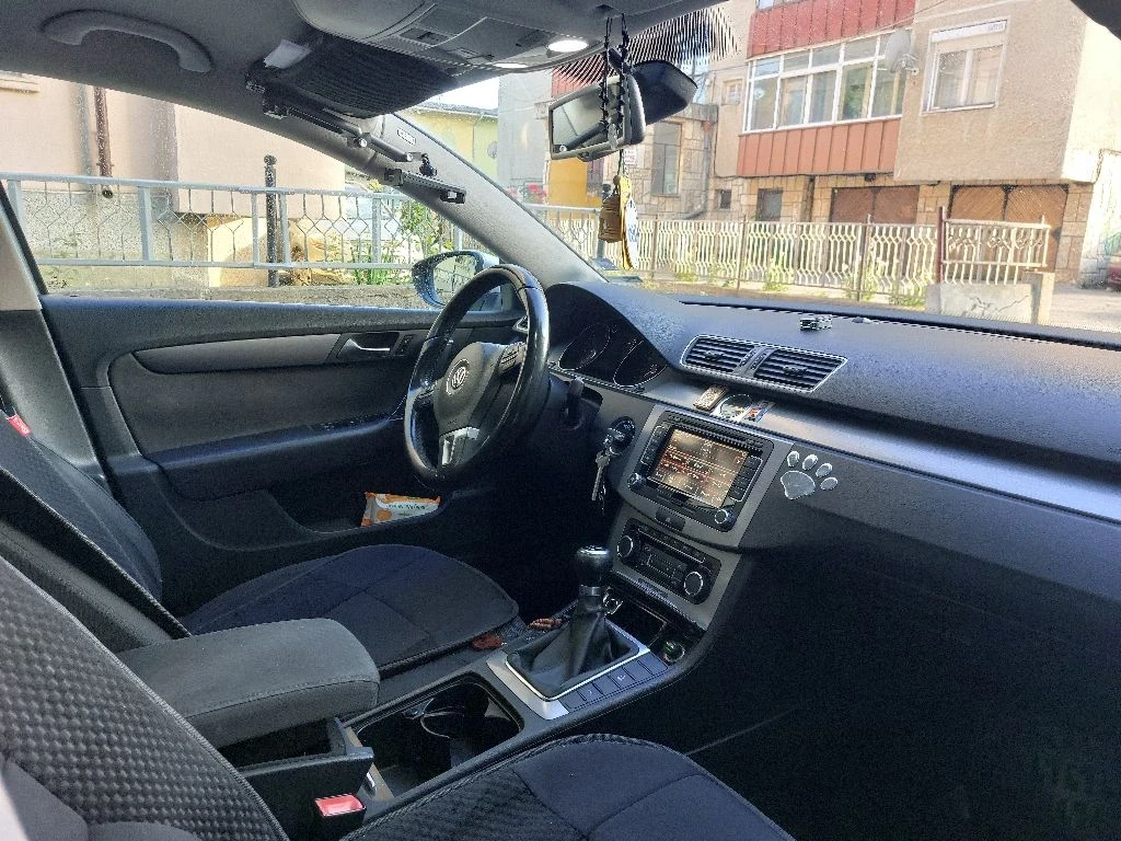 VW Passat B7 - изображение 9