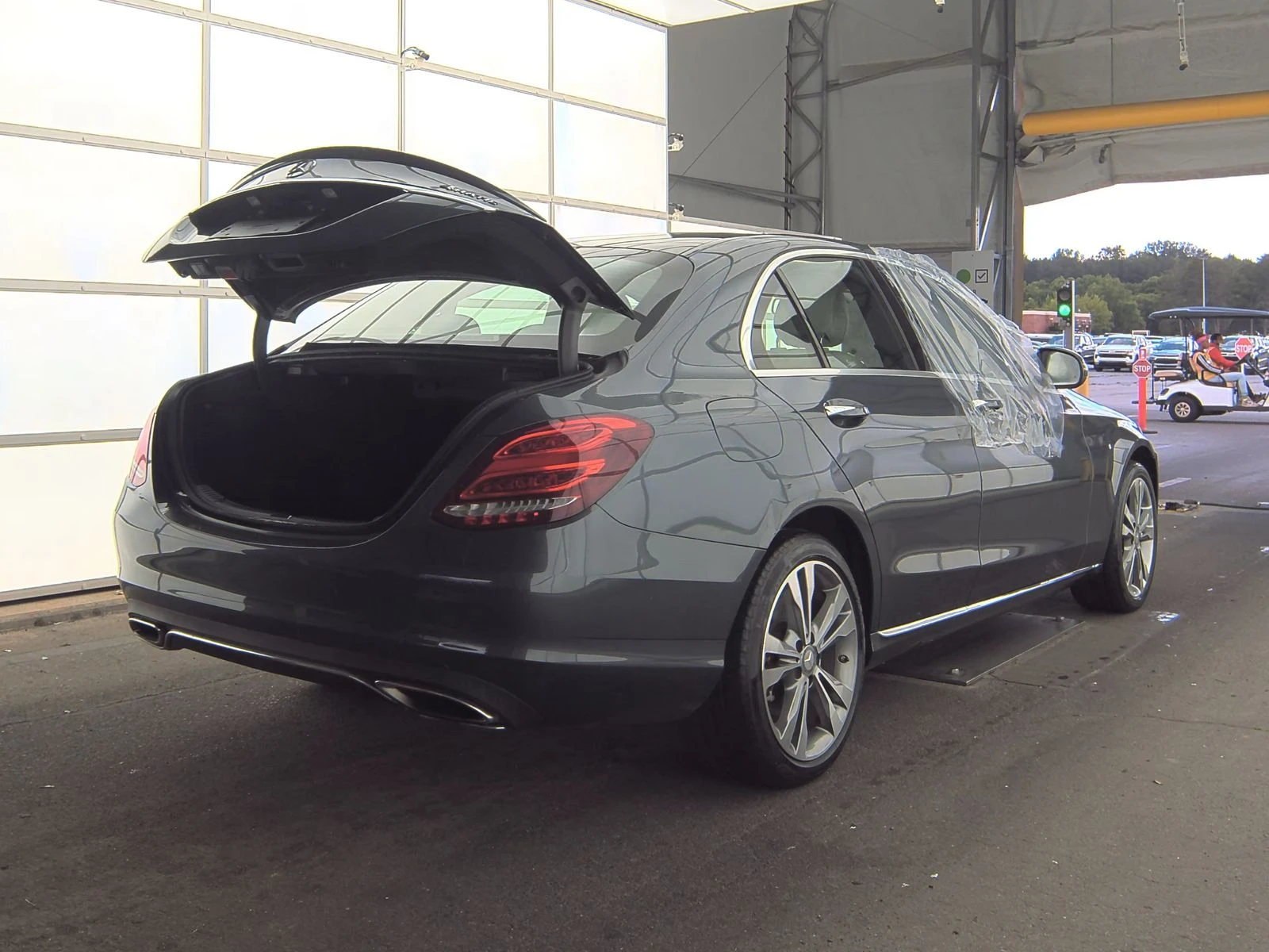 Mercedes-Benz C 300 AMG PACK* BURMASTER* KEYLESS GO* HEADUP* ОБДУХ* AM - изображение 5