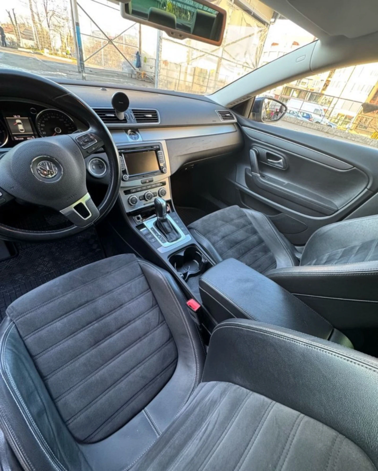VW CC 2.0TDI - изображение 9
