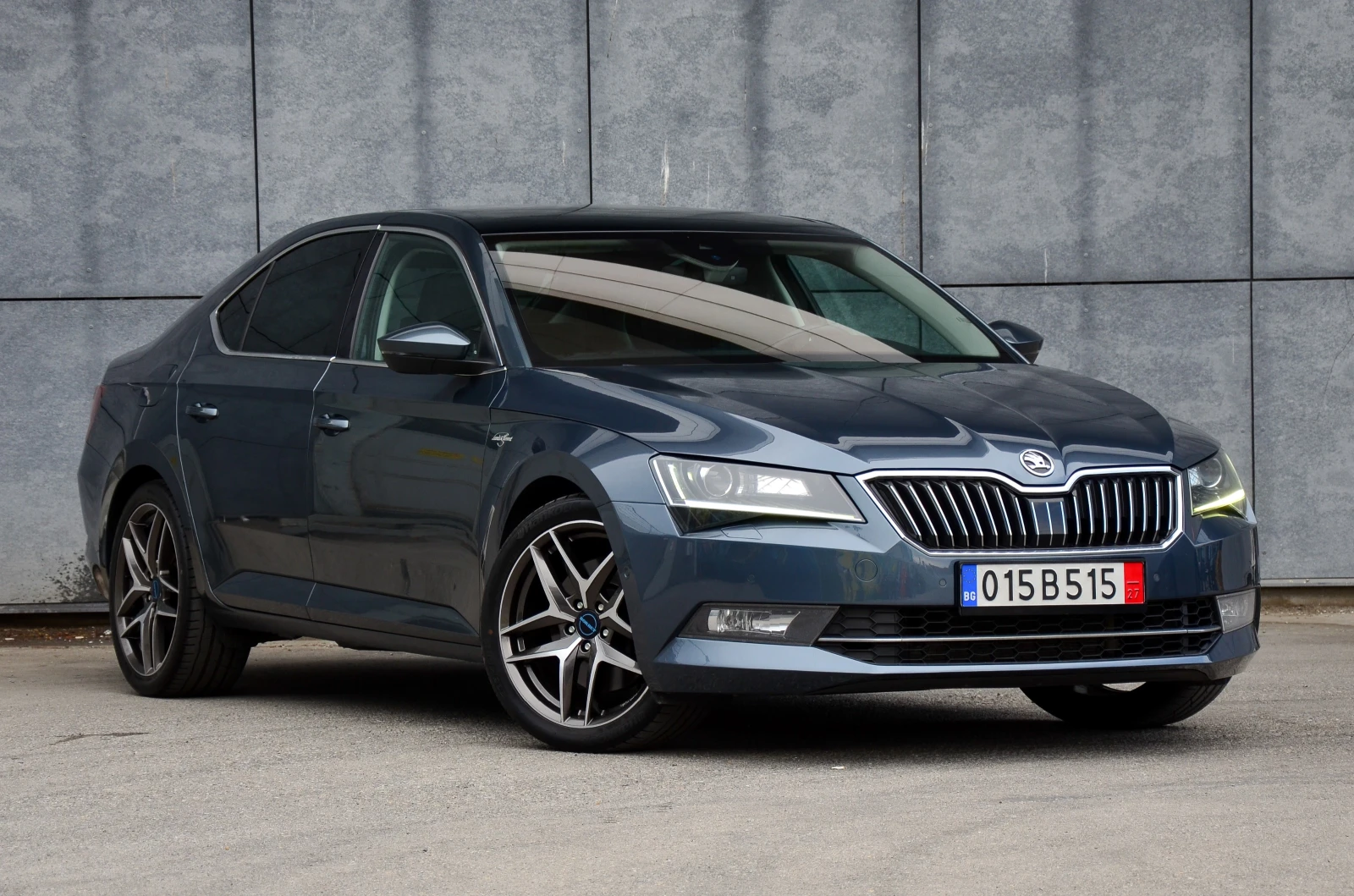 Skoda Superb 2.0 TSI 280 PS L&K - изображение 2