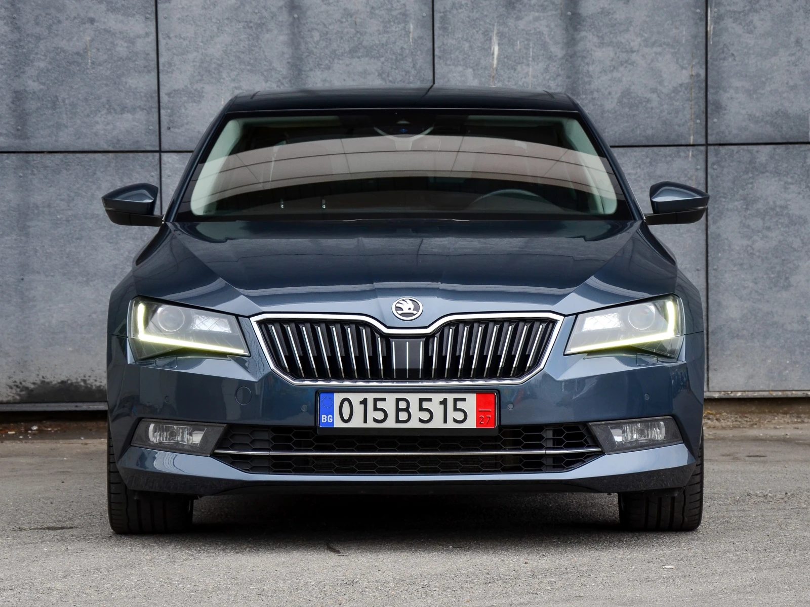 Skoda Superb 2.0 TSI 280 PS L&K - изображение 3