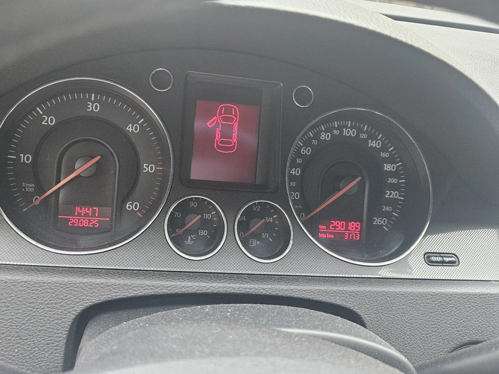 VW Passat  - изображение 7