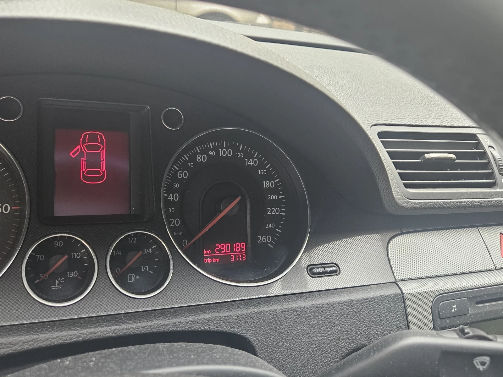 VW Passat  - изображение 8