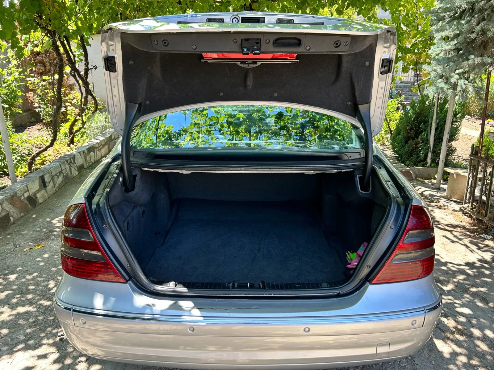 Mercedes-Benz E 320 | Mobile.bg � ����������� 12