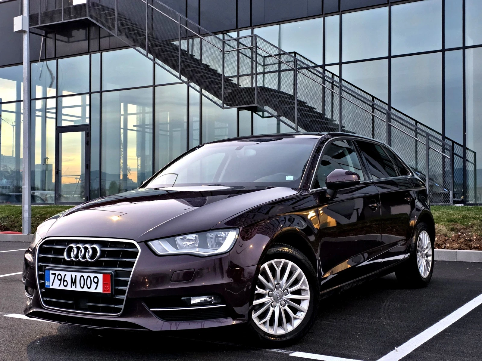 Audi A3 Sportback 1.6tdi S-Tronic/Keyless/Distronic/Koja | Mobile.bg   1