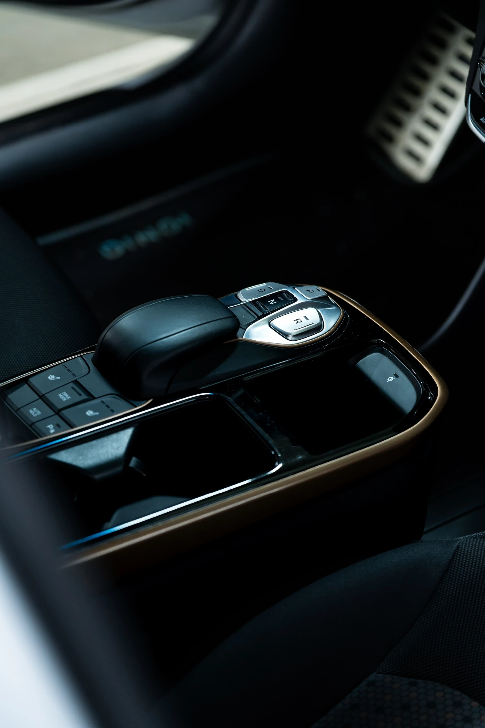 Hyundai Ioniq  - изображение 10