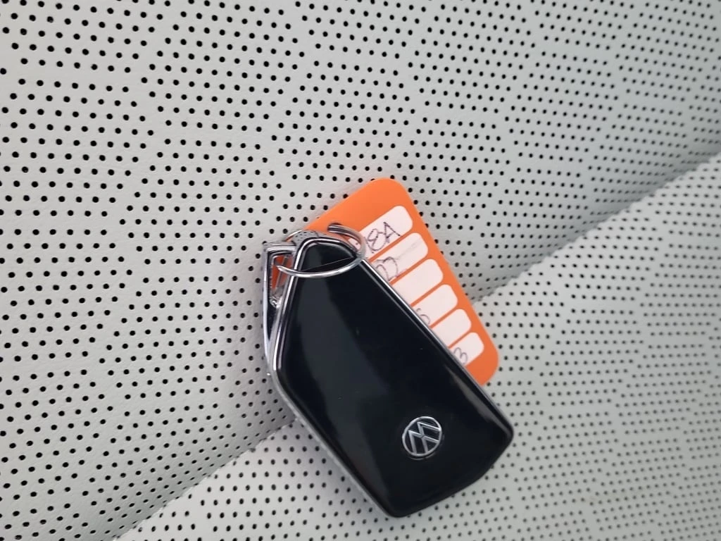 VW ID.4 * PRO * CARFAX * ЦЕНА ДО БГ - изображение 7