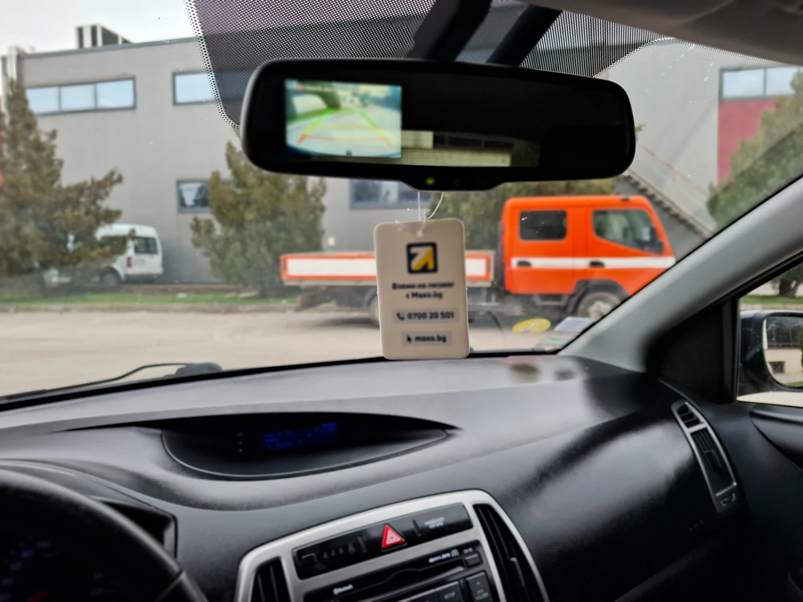 Hyundai I20 1.4CRDi 90hp * КЛИМАТРОНИК * EURO 5 * КАМЕРА * , снимка 12 - Автомобили и джипове - 53647999