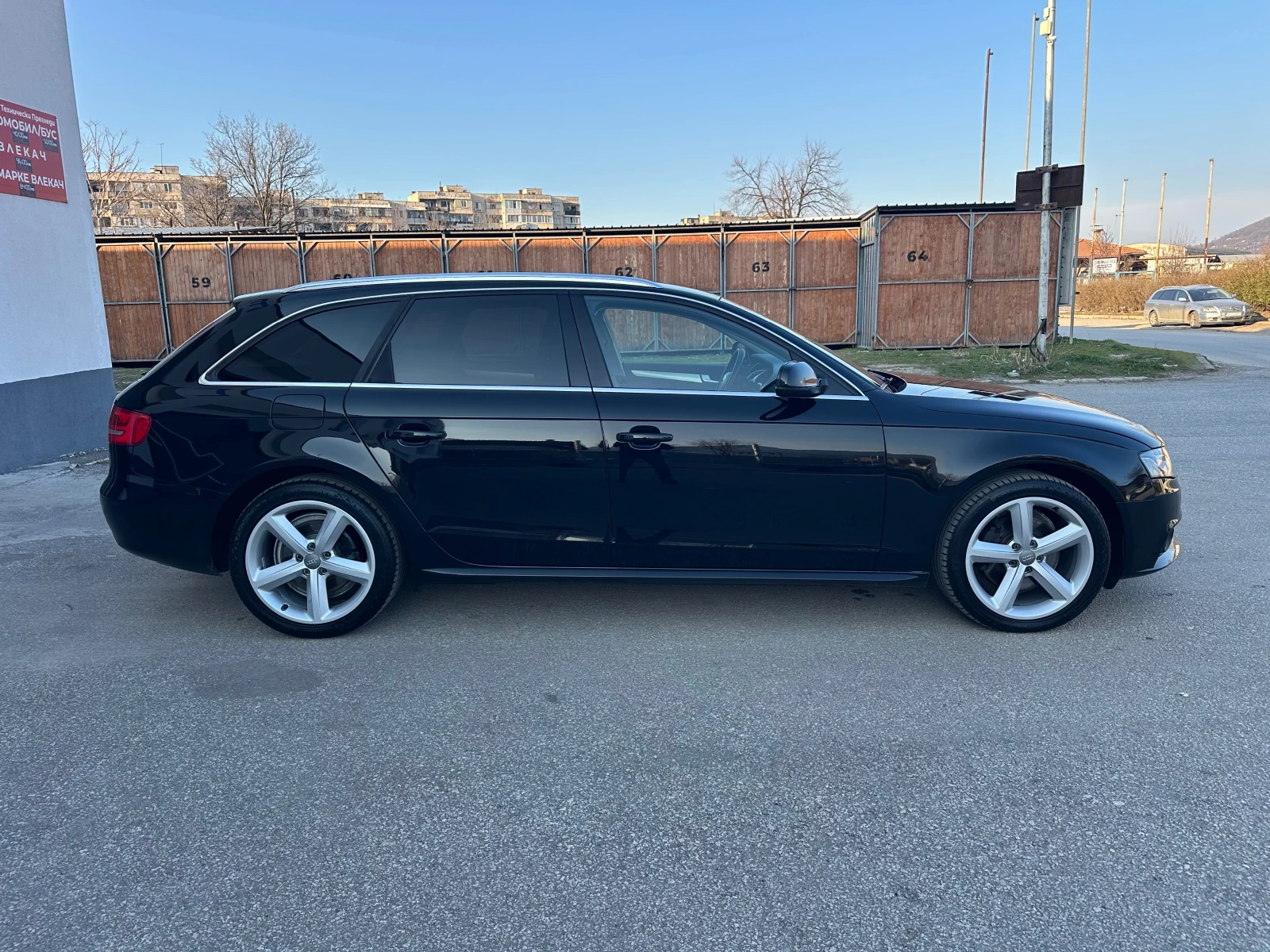 Audi A4 2.0TDI Автоматик , снимка 8 - Автомобили и джипове - 53738406