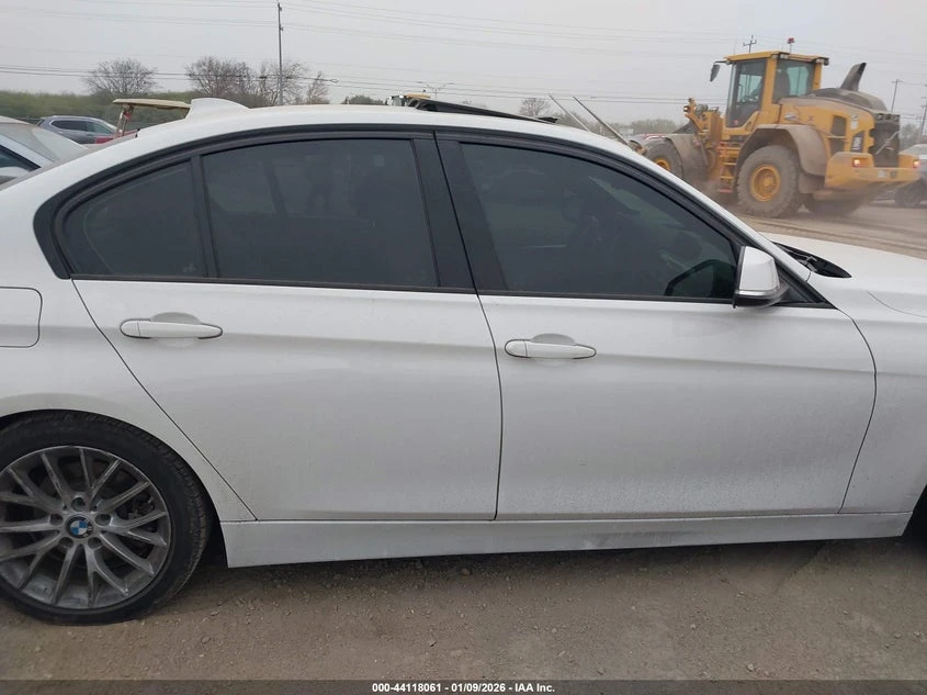 BMW 328 2l I, снимка 13 - Автомобили и джипове - 54383960
