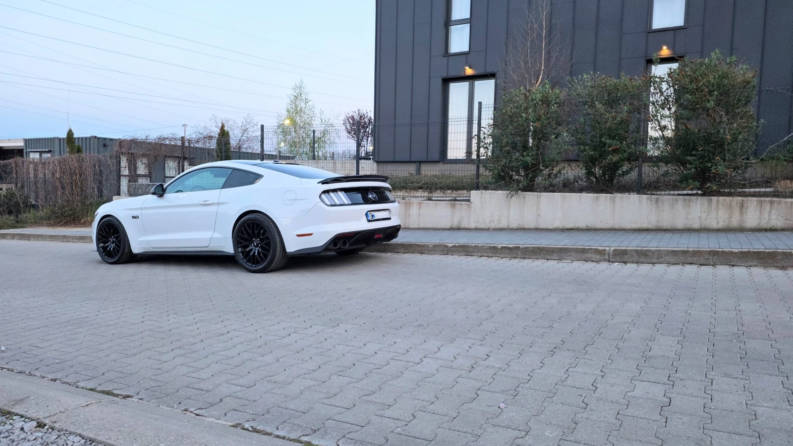 Ford Mustang GT, снимка 3 - Автомобили и джипове - 54522309
