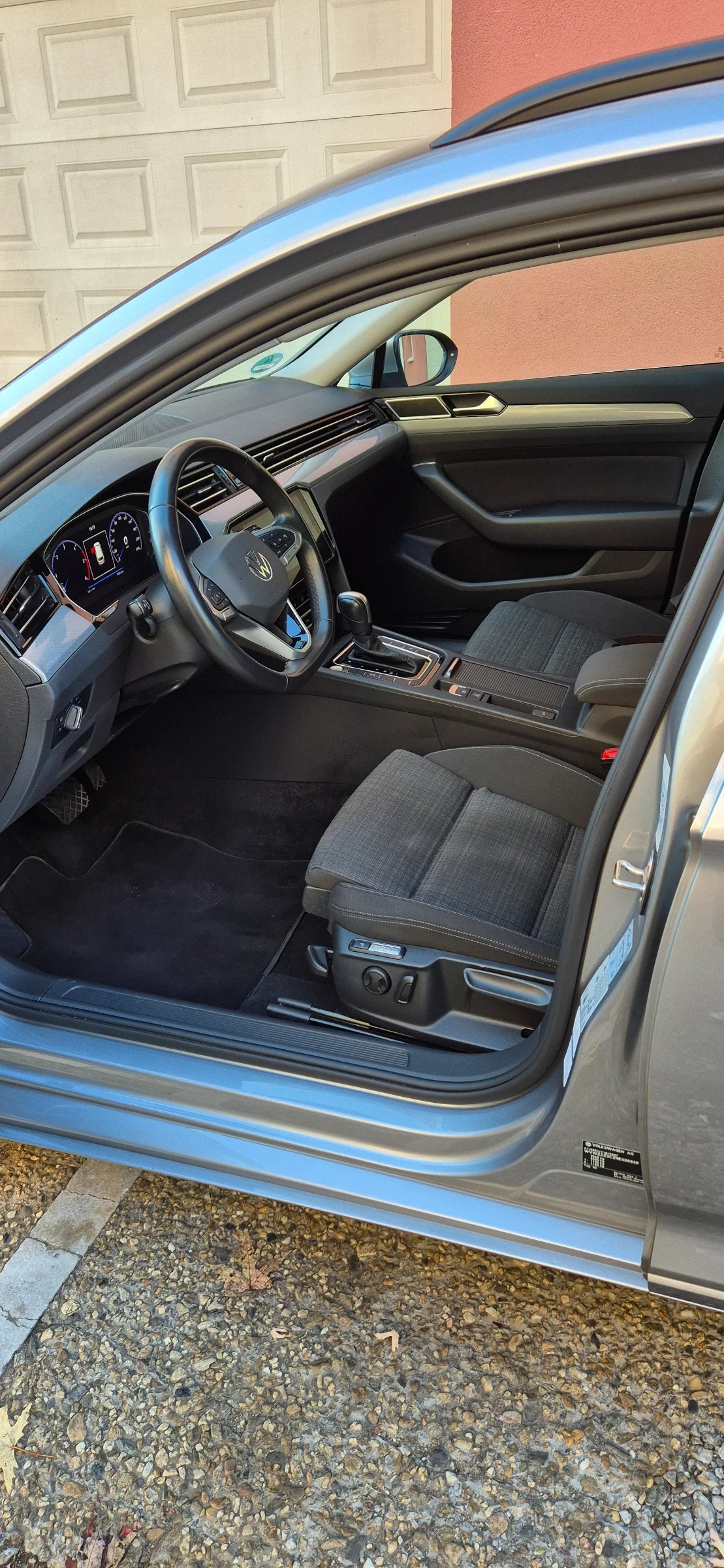 VW Passat 2.0TDI 150PS Elegance 8.5, снимка 9 - Автомобили и джипове - 54530883