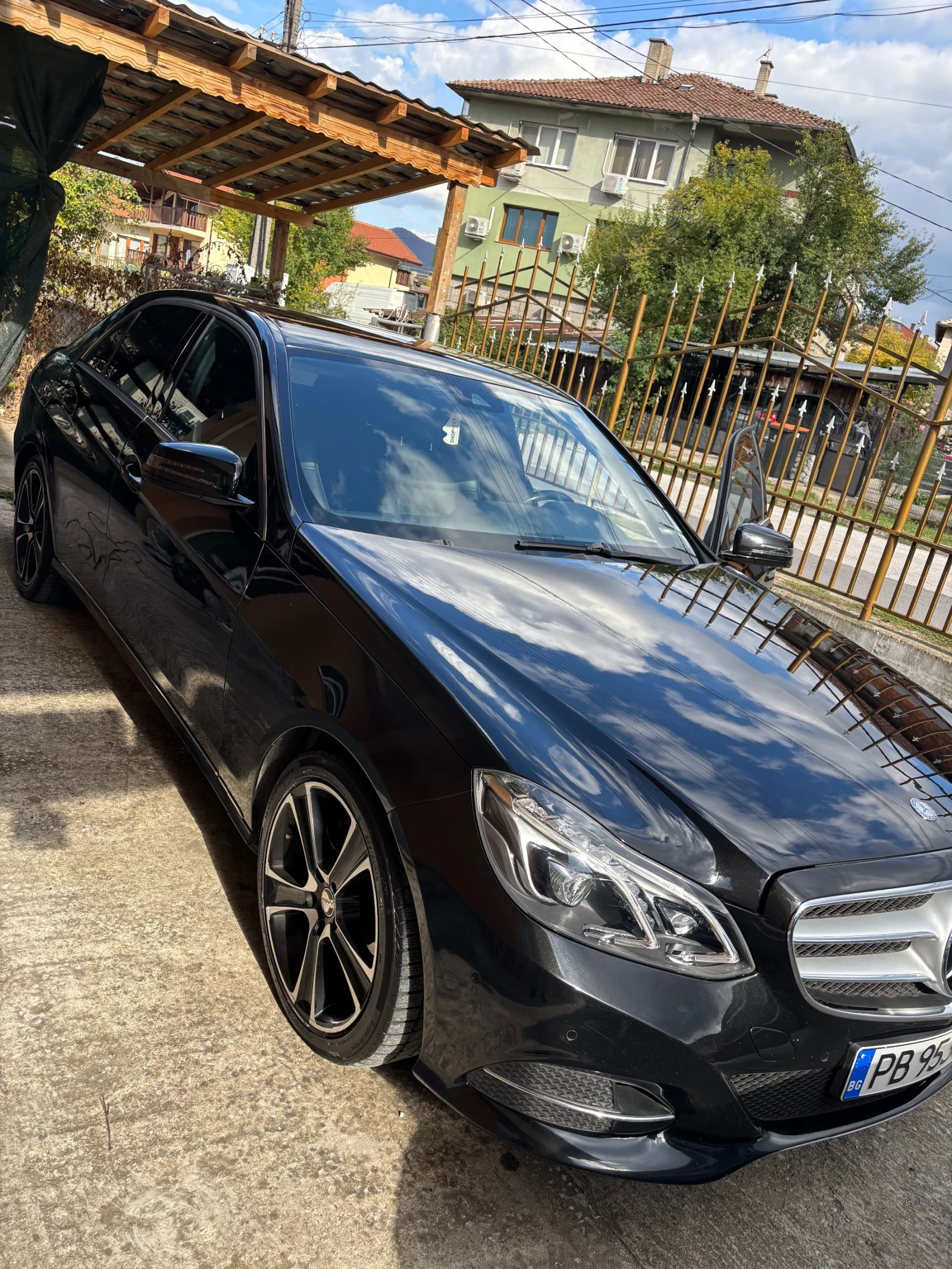Mercedes-Benz E 200, снимка 5 - Автомобили и джипове - 54806094
