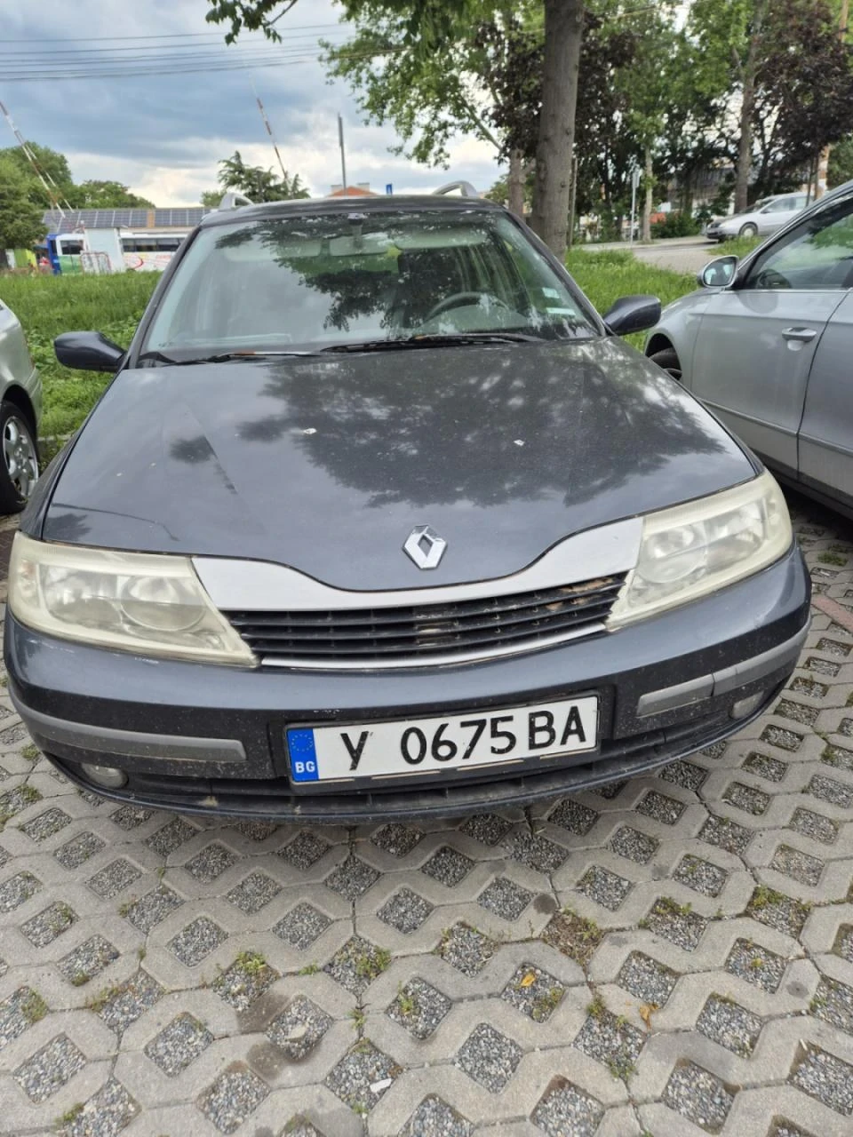 Renault Laguna 1.8, снимка 3 - Автомобили и джипове - 54848859
