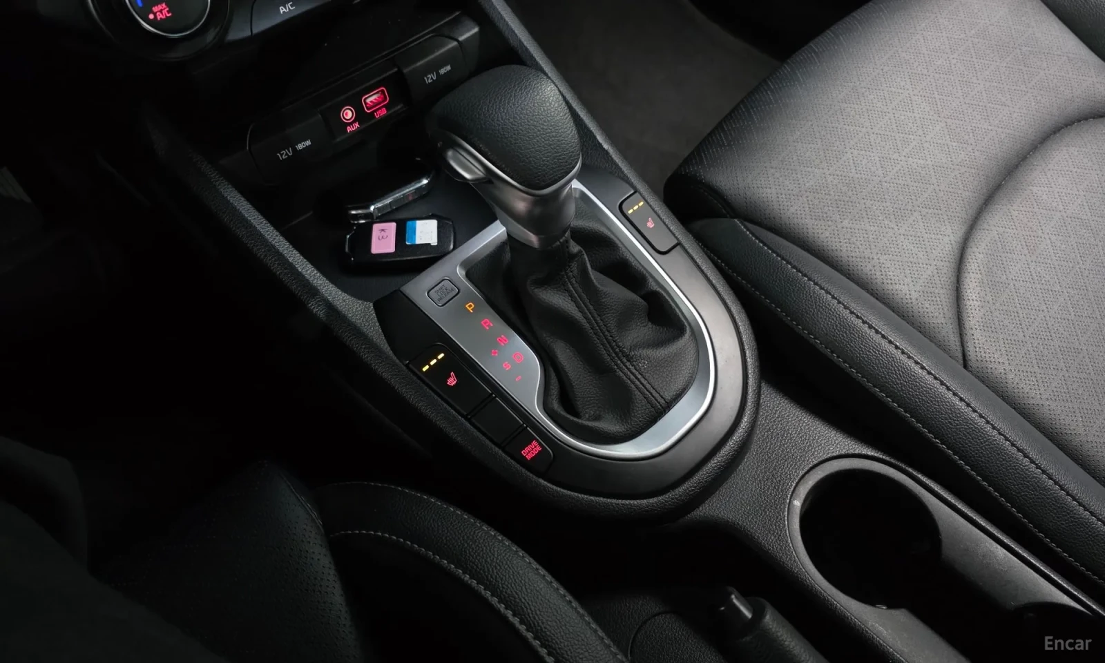 Kia K3, снимка 9 - Автомобили и джипове - 55198996