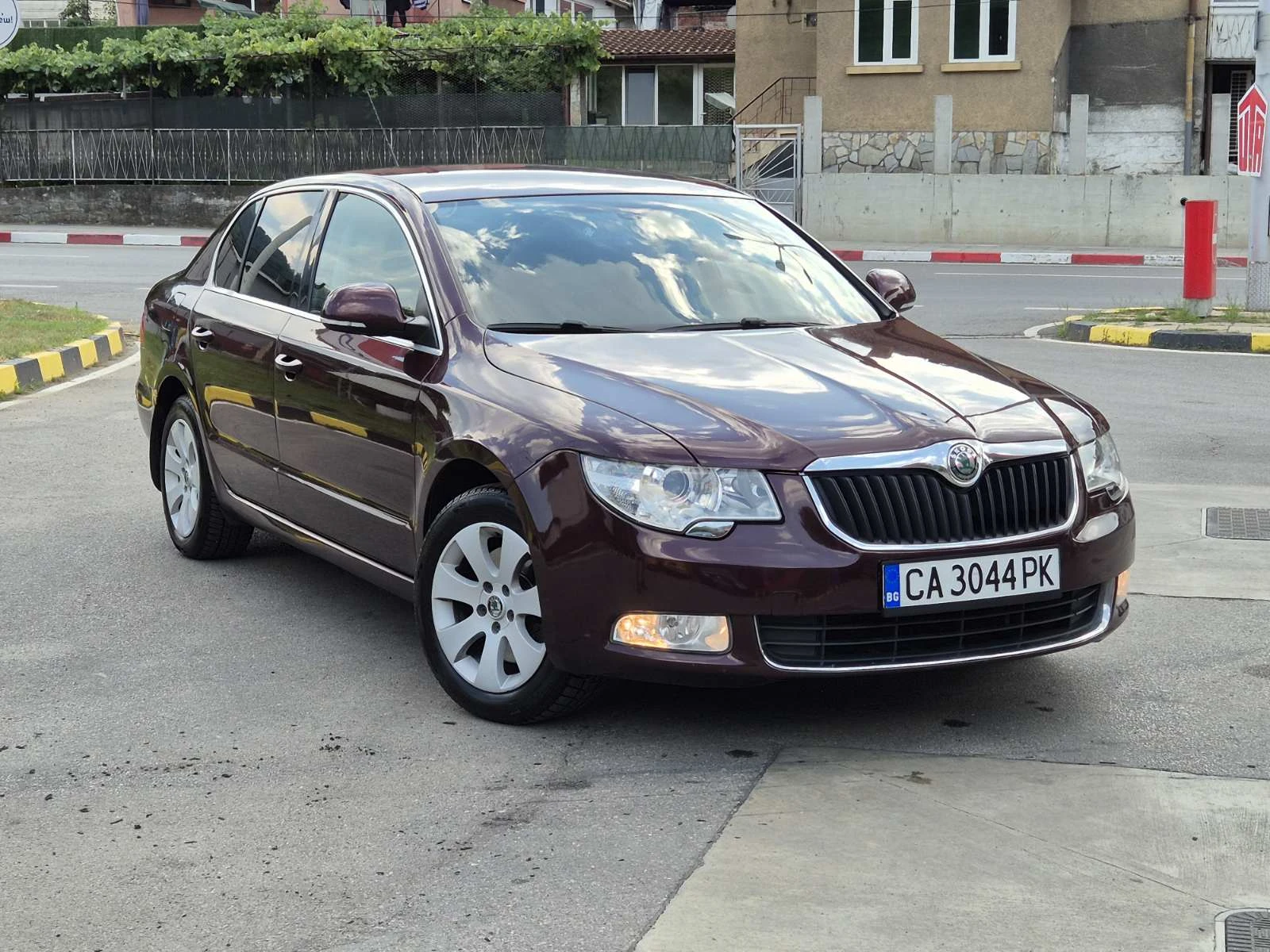 Skoda Superb 1.8 T 160 PS, снимка 2 - Автомобили и джипове - 55230863