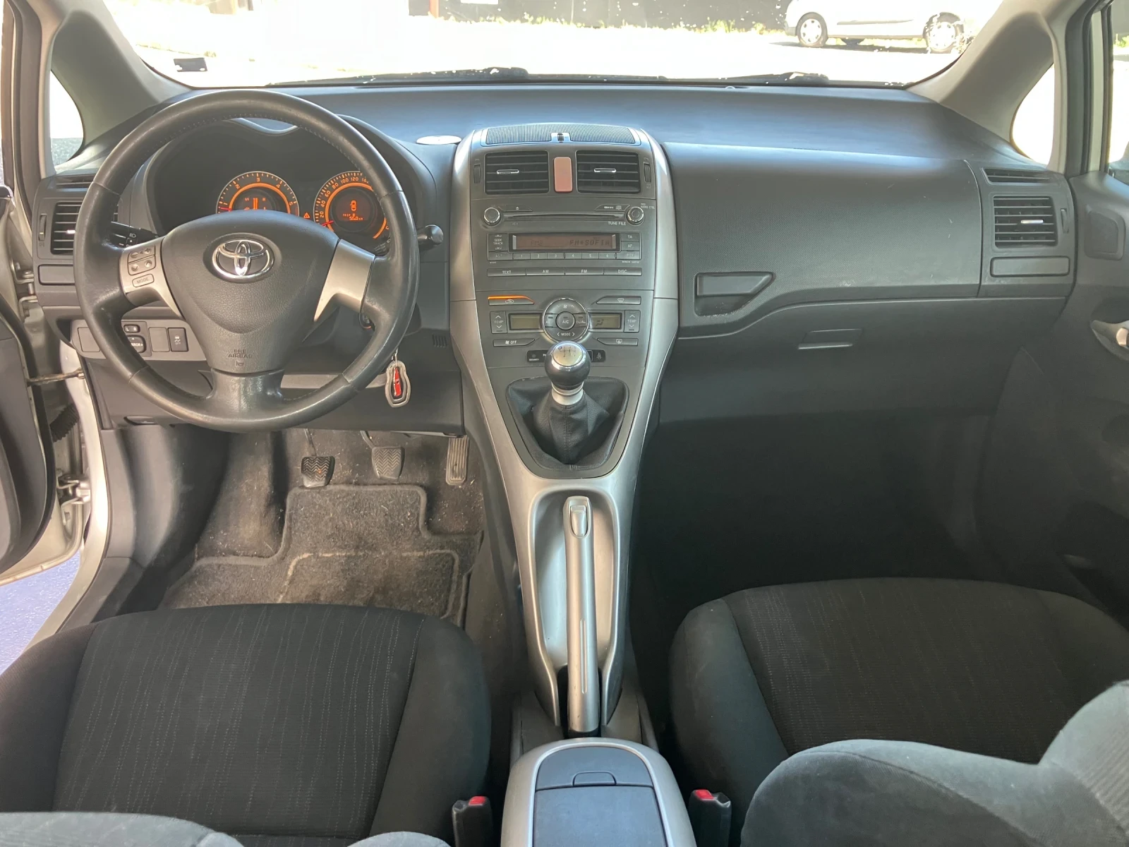 Toyota Auris D4D, 2.0-126 K.C | Mobile.bg � ����������� 9