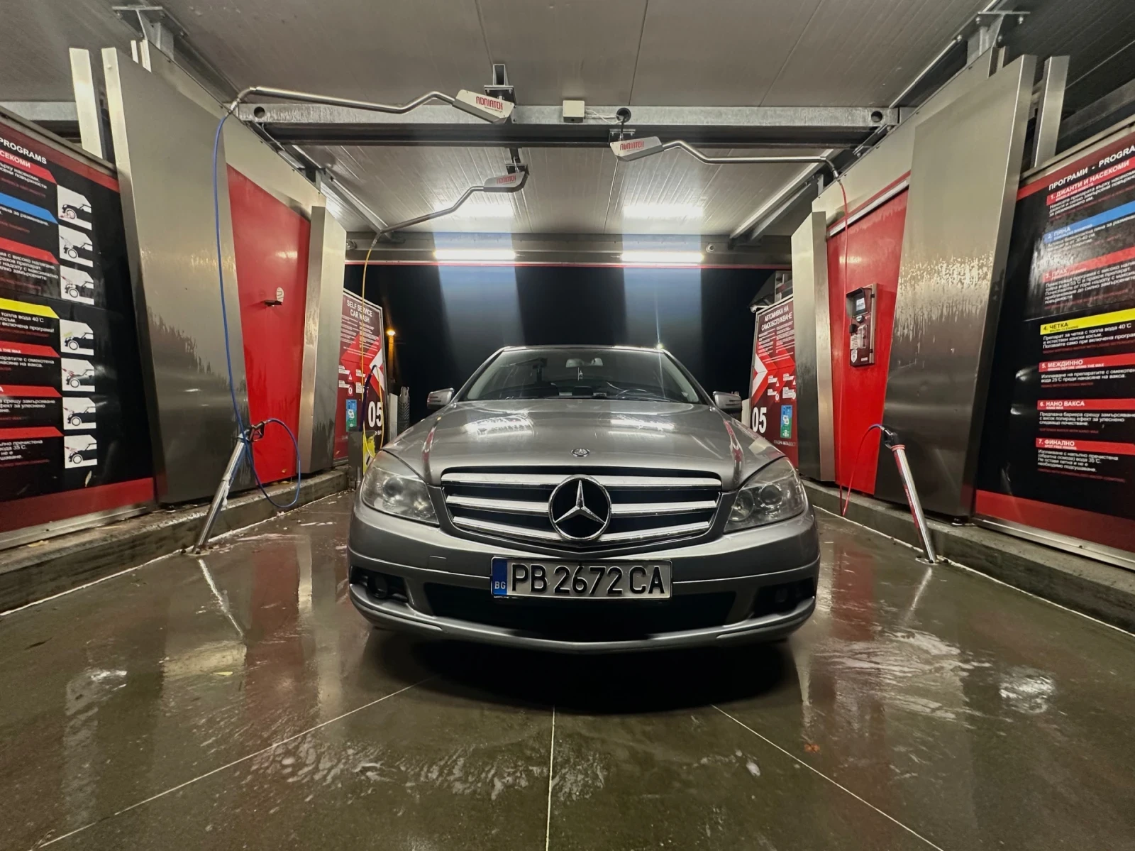 Mercedes-Benz 220, снимка 2 - Автомобили и джипове - 56648448