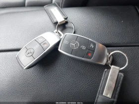 Mercedes-Benz GLC 300 4MATIC, снимка 11