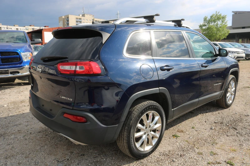 Jeep Cherokee Limited 3.2 V6 4x4, снимка 3 - Автомобили и джипове - 46273027