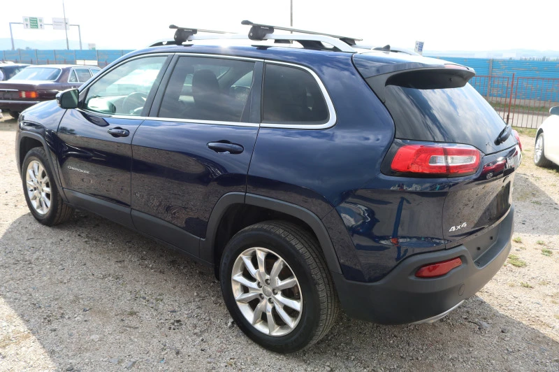 Jeep Cherokee Limited 3.2 V6 4x4, снимка 4 - Автомобили и джипове - 46273027