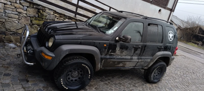 Jeep Cherokee, снимка 8 - Автомобили и джипове - 49322119