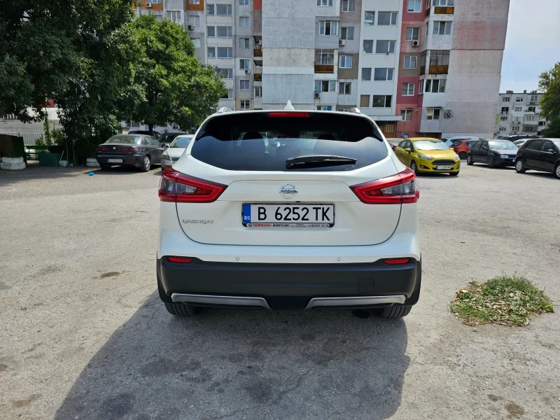 Nissan Qashqai 1.6 Т 163 к.с., снимка 5 - Автомобили и джипове - 49421238